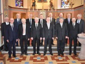 Le chœur reste fidèle à l’interprétation grégorienne des moines de Solesmes. Photo archives DNA